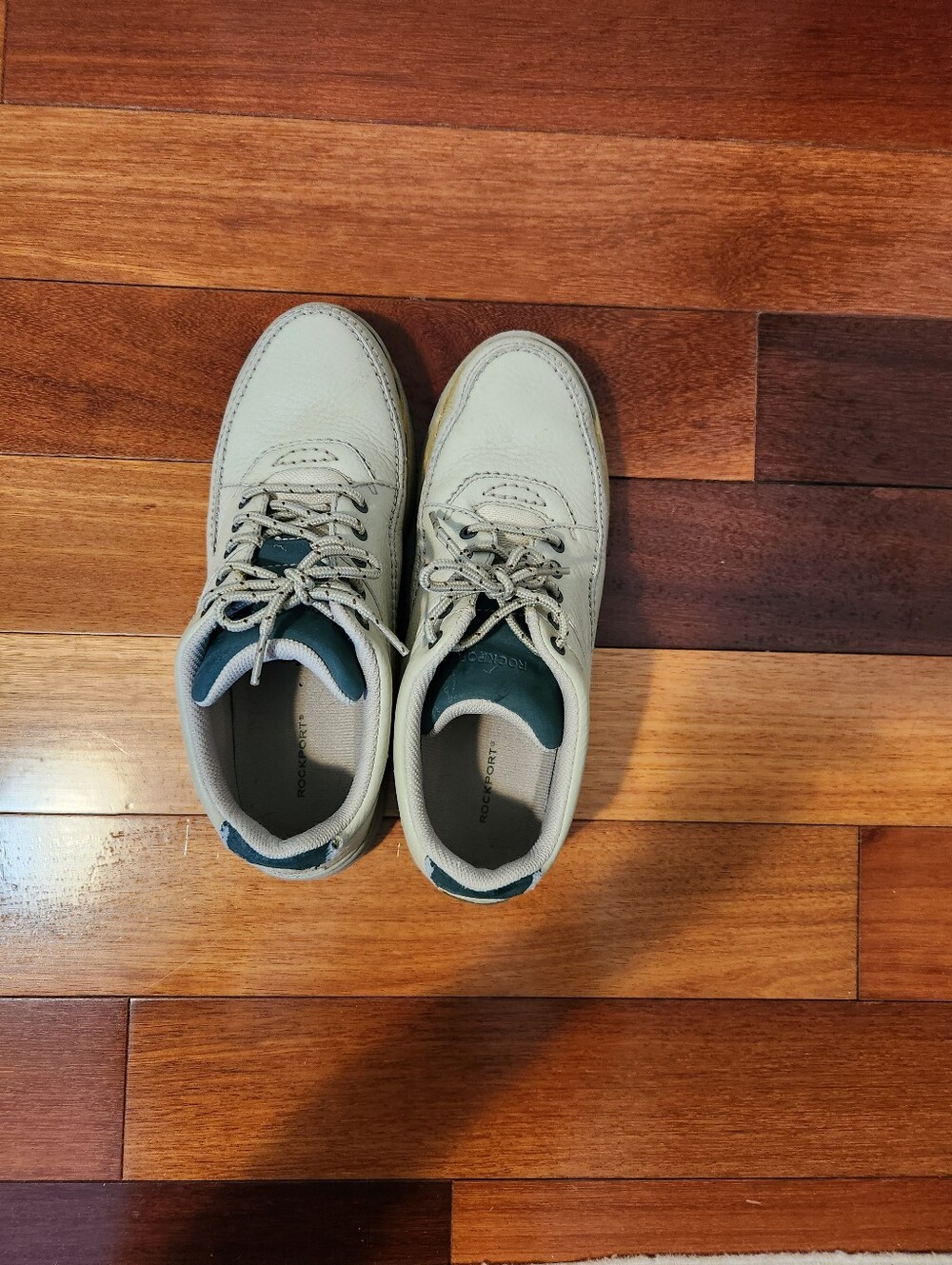 Rockport Men's Light Beige Leather Sneakers with Teal Accents